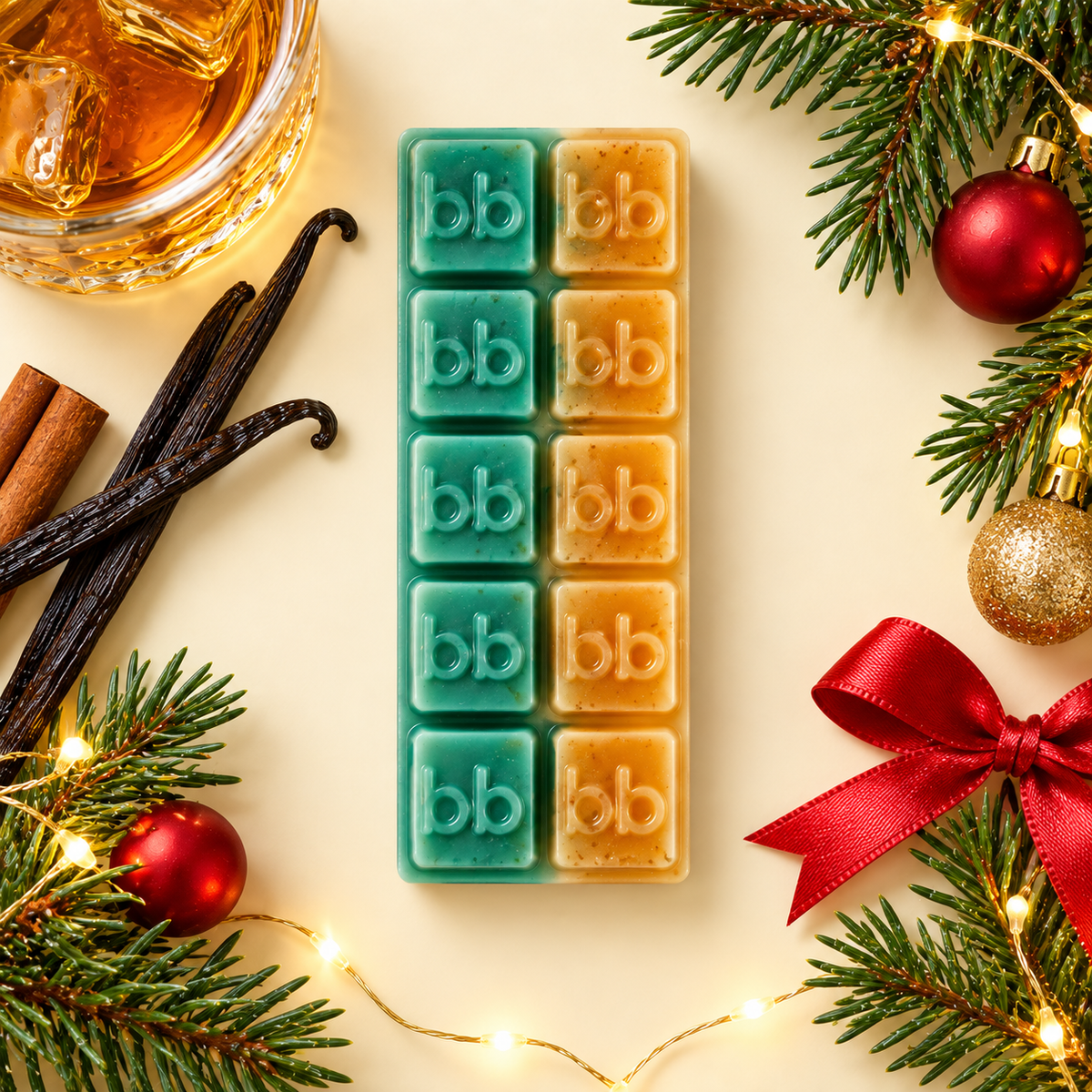 Tis the Season Melts teal and amber soy wax bar with vanilla pods, cinnamon, baubles and festive lights