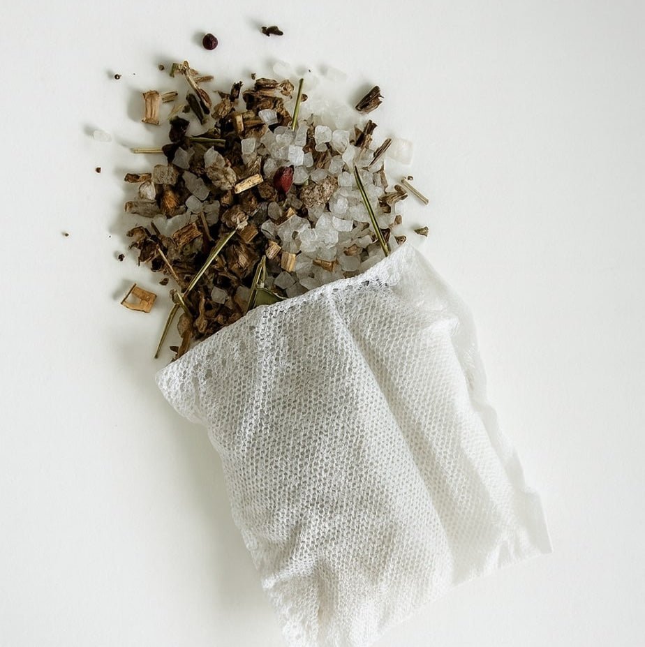 Recovery Brew Bath Soak - Natural Botanicals & Salts by Bath Box Australia