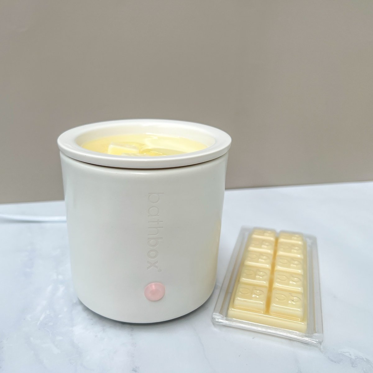 Wax Warmer - Electric Soy Wax Melter - Bath Box Australia