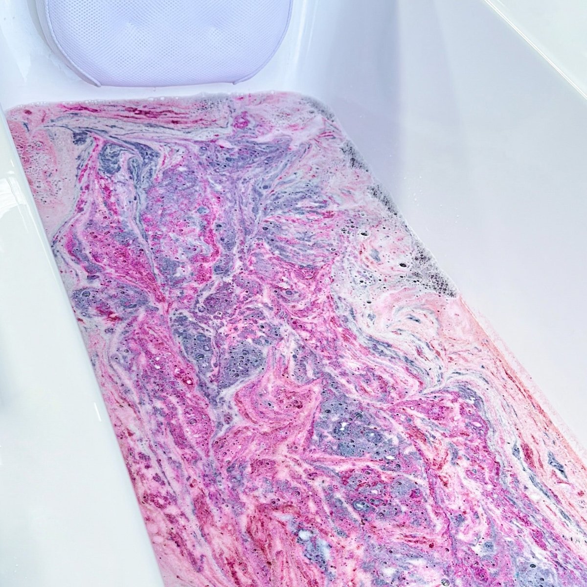 Lights Out Bath Dust for Kids & Adults - Colourful Glitters & Lavender Fragrance - Made in Australia by Bath Box